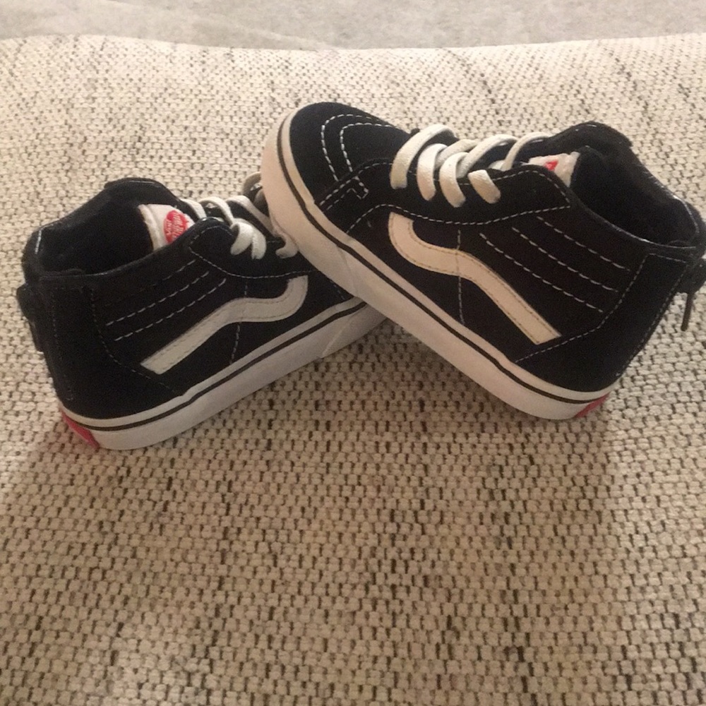 Vans Sk8 High Zip toddlers black and white